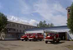 здание пожарной части по защите г. Биробиджана по ул. Индустриальная, 3